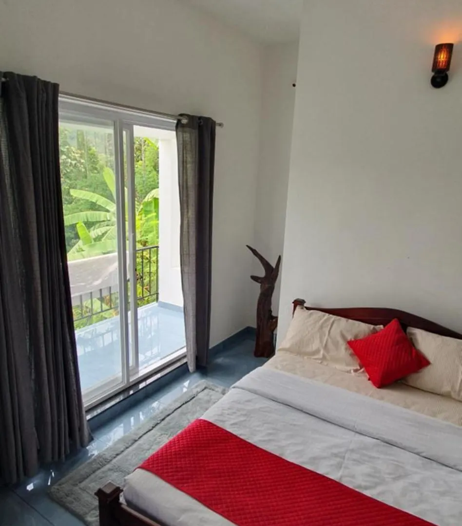 Parthees Homestay Meppādi